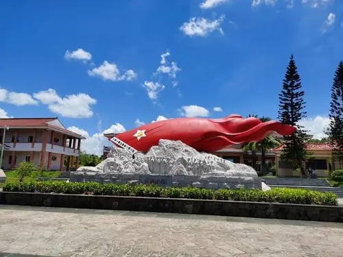 母瑞山2.webp.jpg